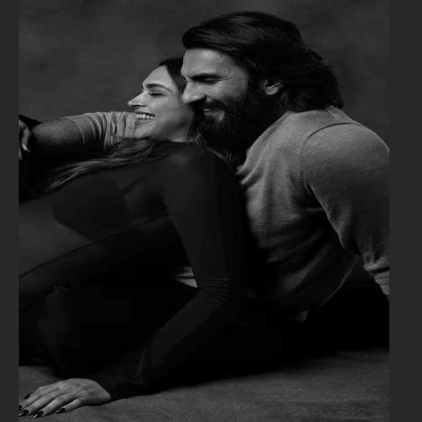 Deepika Padukone & Ranveer Singh Share Baby Bump Images on Instagram